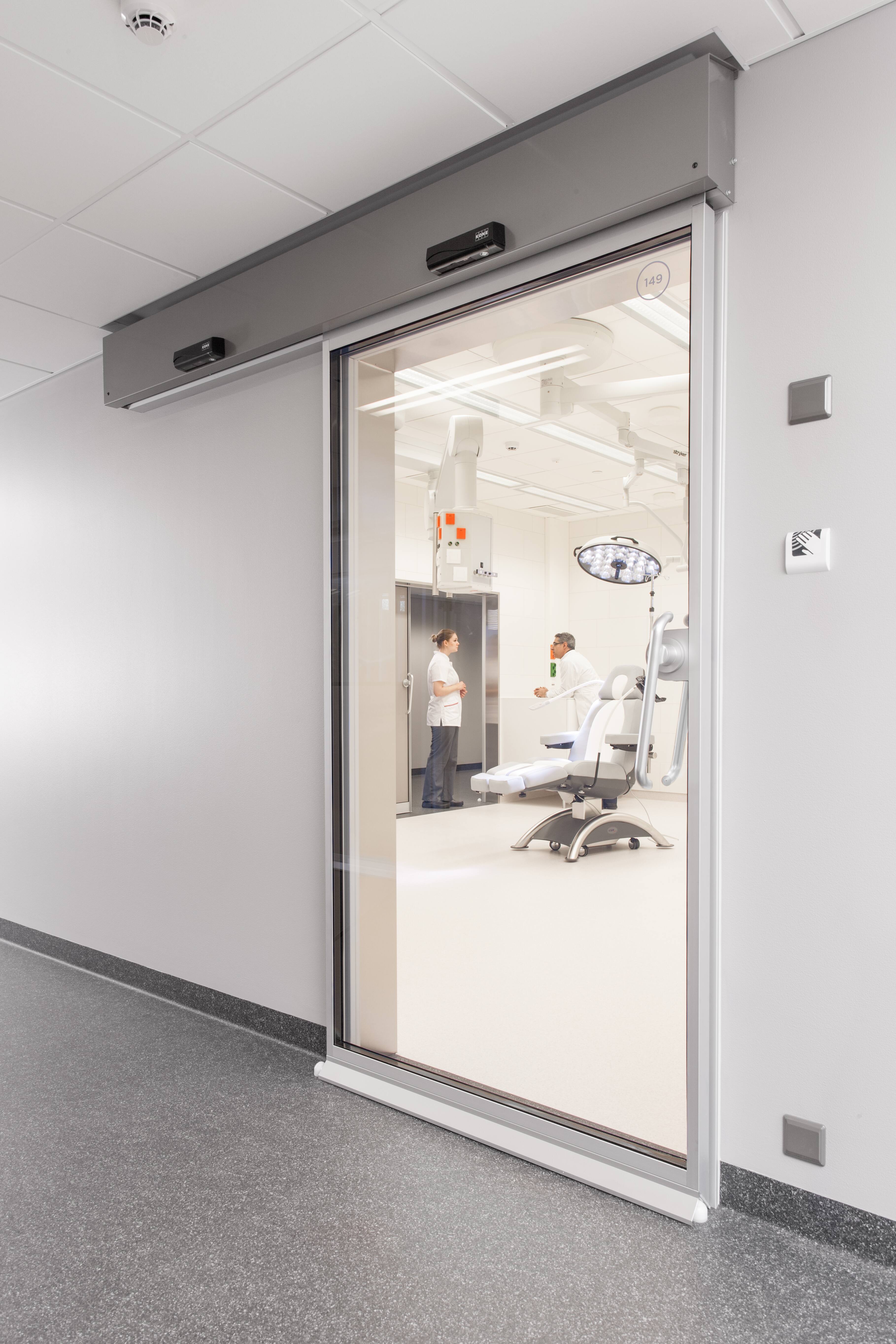KONE hermetic doors are available with both manual and automatic operation.