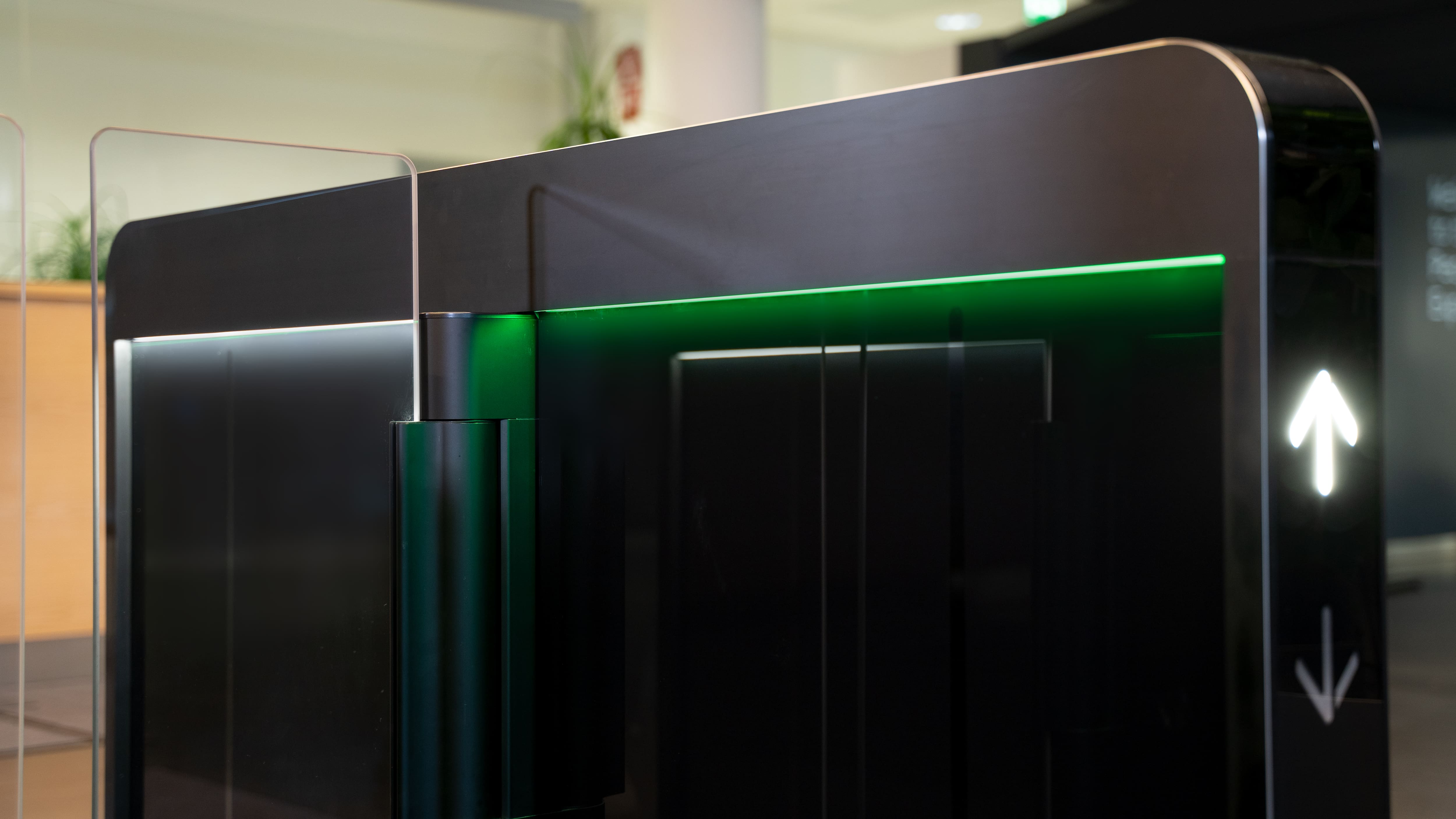 Turnstile Green Arrow